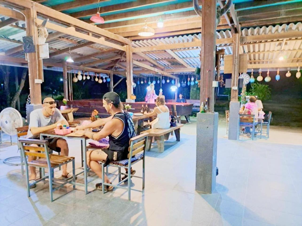 Hotel Rasta House,,Koh Phayam Exterior foto